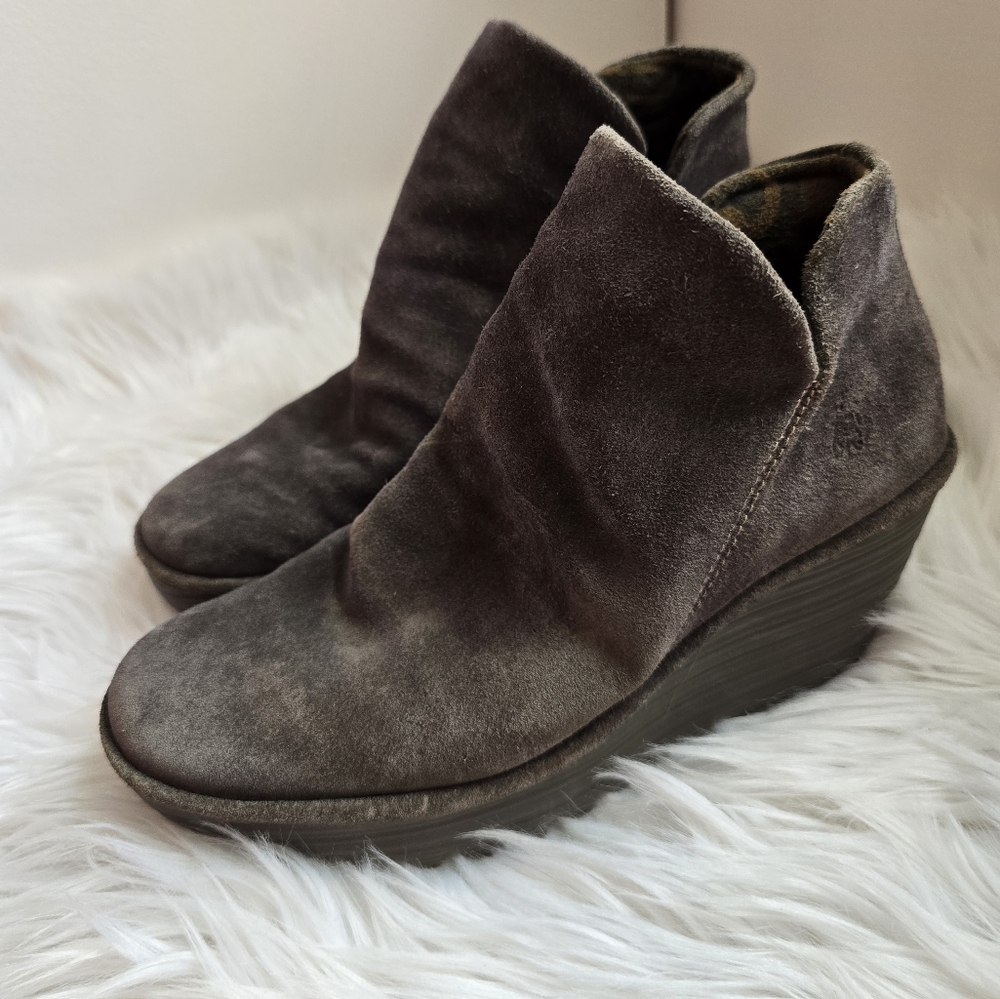 Fly London Brown and Black Patterned Footwear